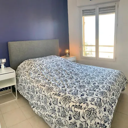 Joli 2p Climatisé Dans Résidence Calme Et Securisée Avec Piscine Antibes