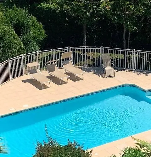 Joli 2p Climatise Dans Calme Et Securisee Avec Piscine Apartman *